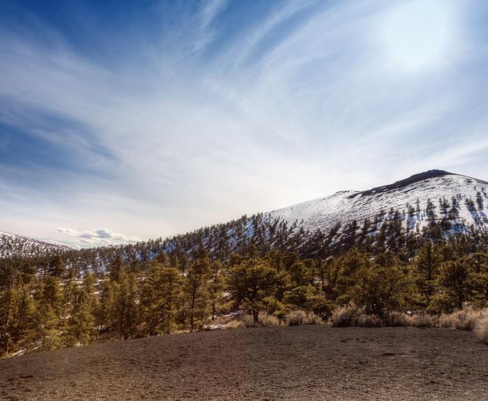 Sunset-Crater-Volcano-12074939_m.jpg